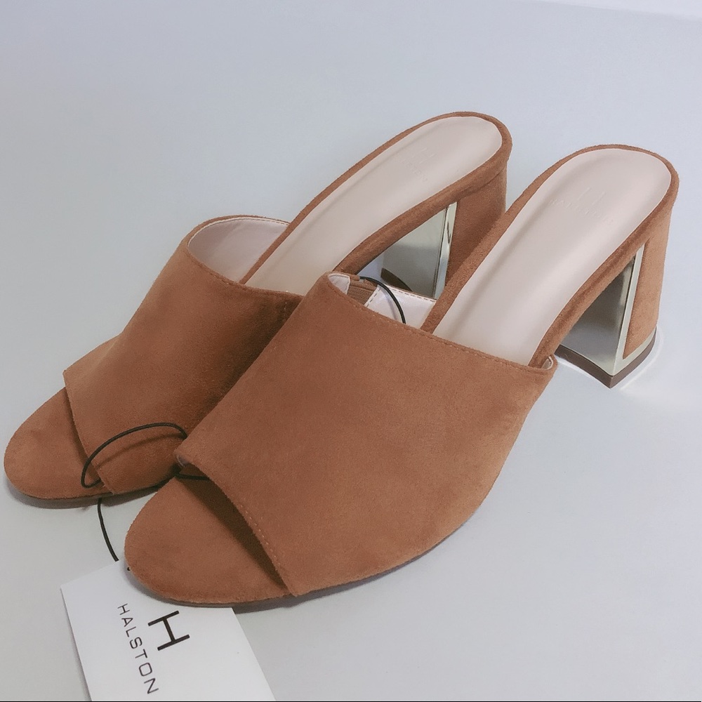 NEW! Halston Mules Cognac